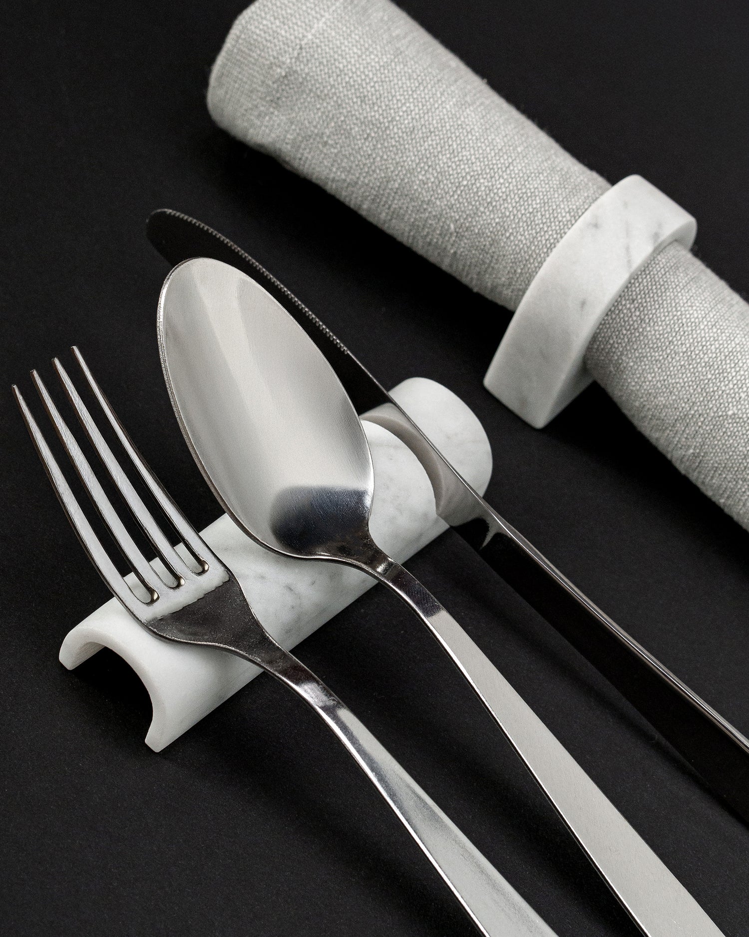 Carolino - Marmo di Carrara (set 4 pezzi)