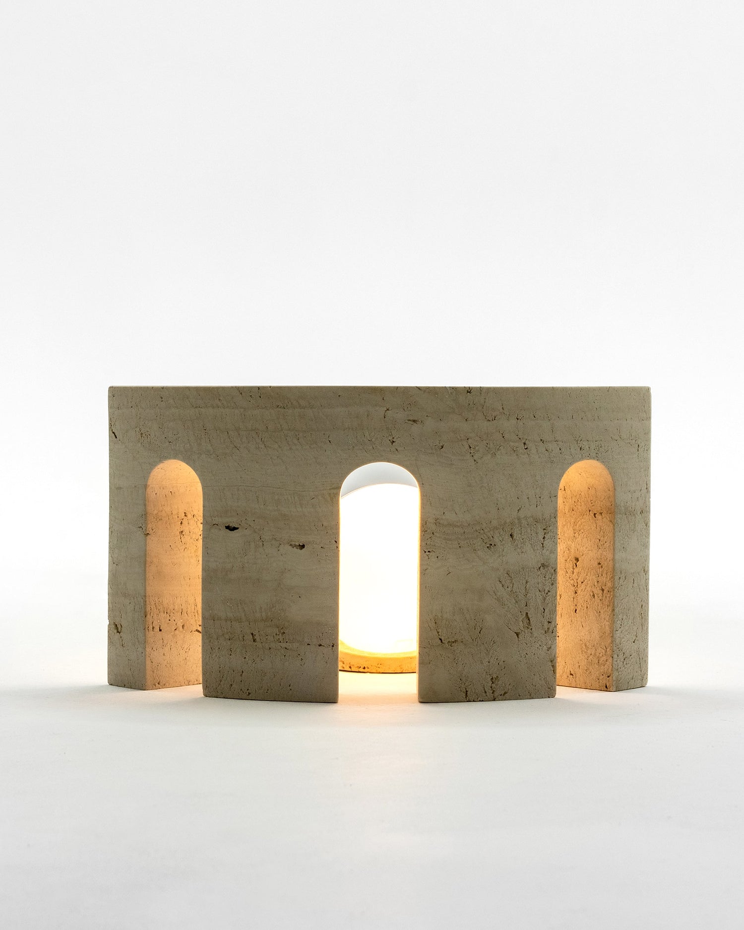 Gladio+Alba - Travertino