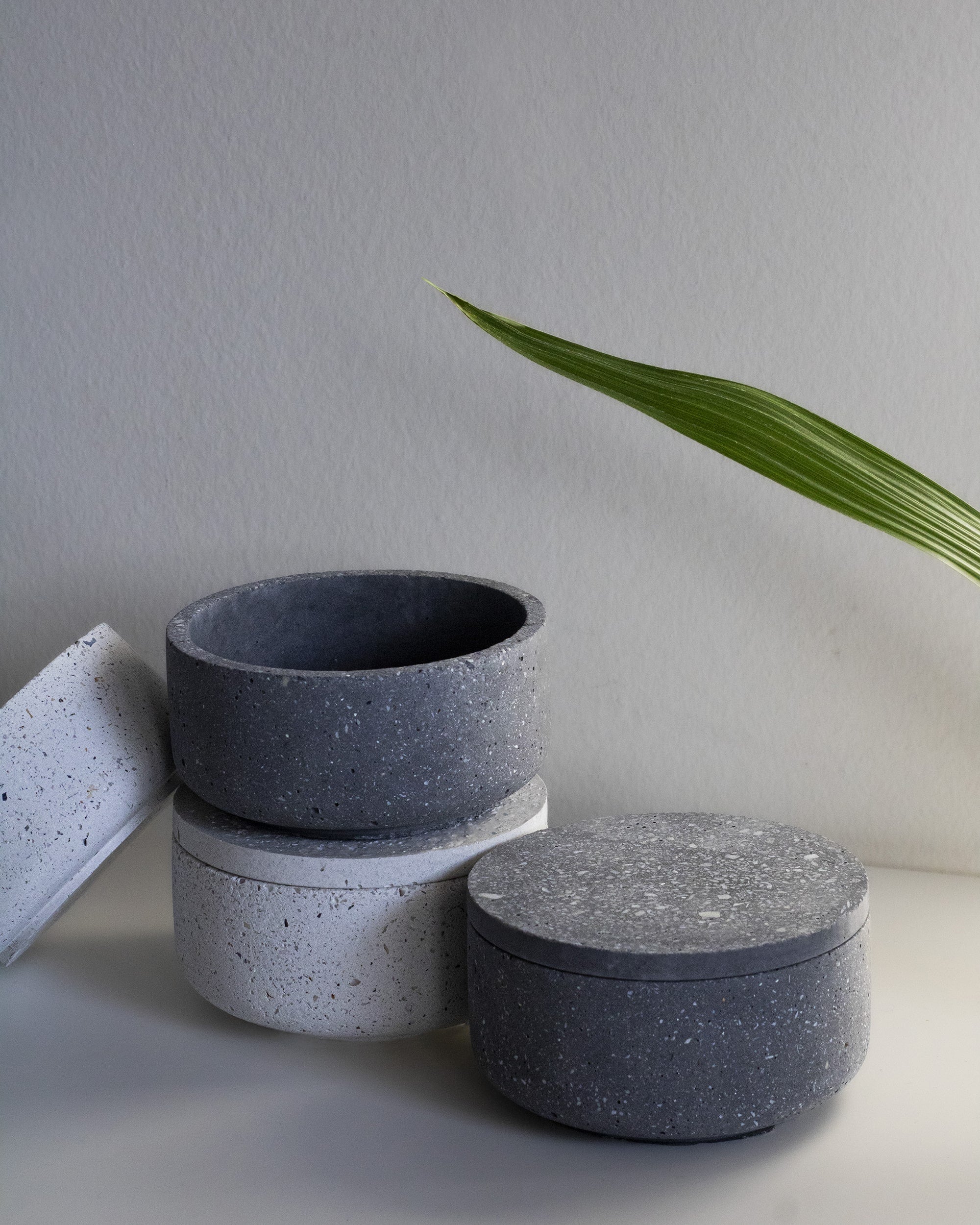 Salsedine Jar with lid - bianco