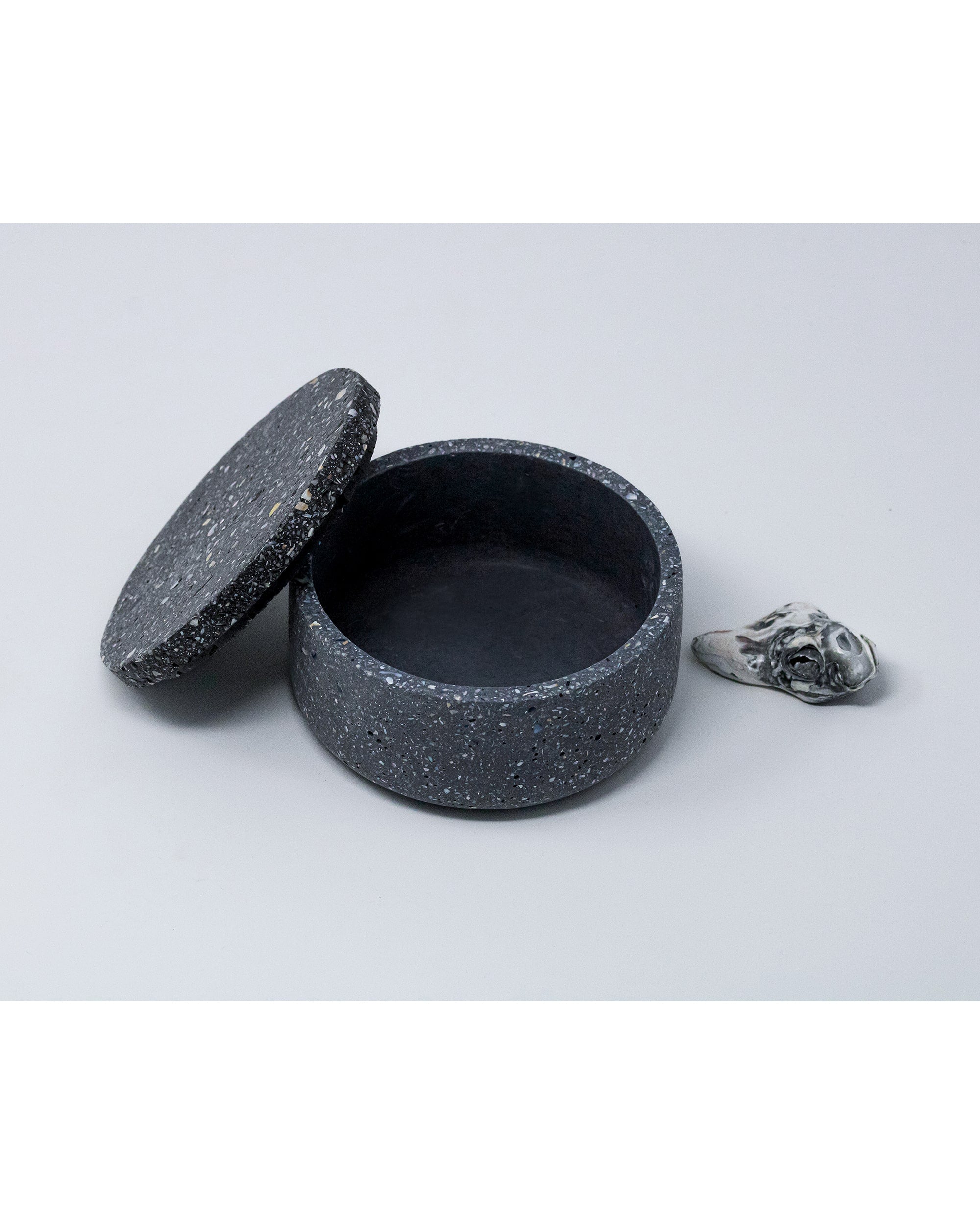 Salsedine Jar with lid - nero