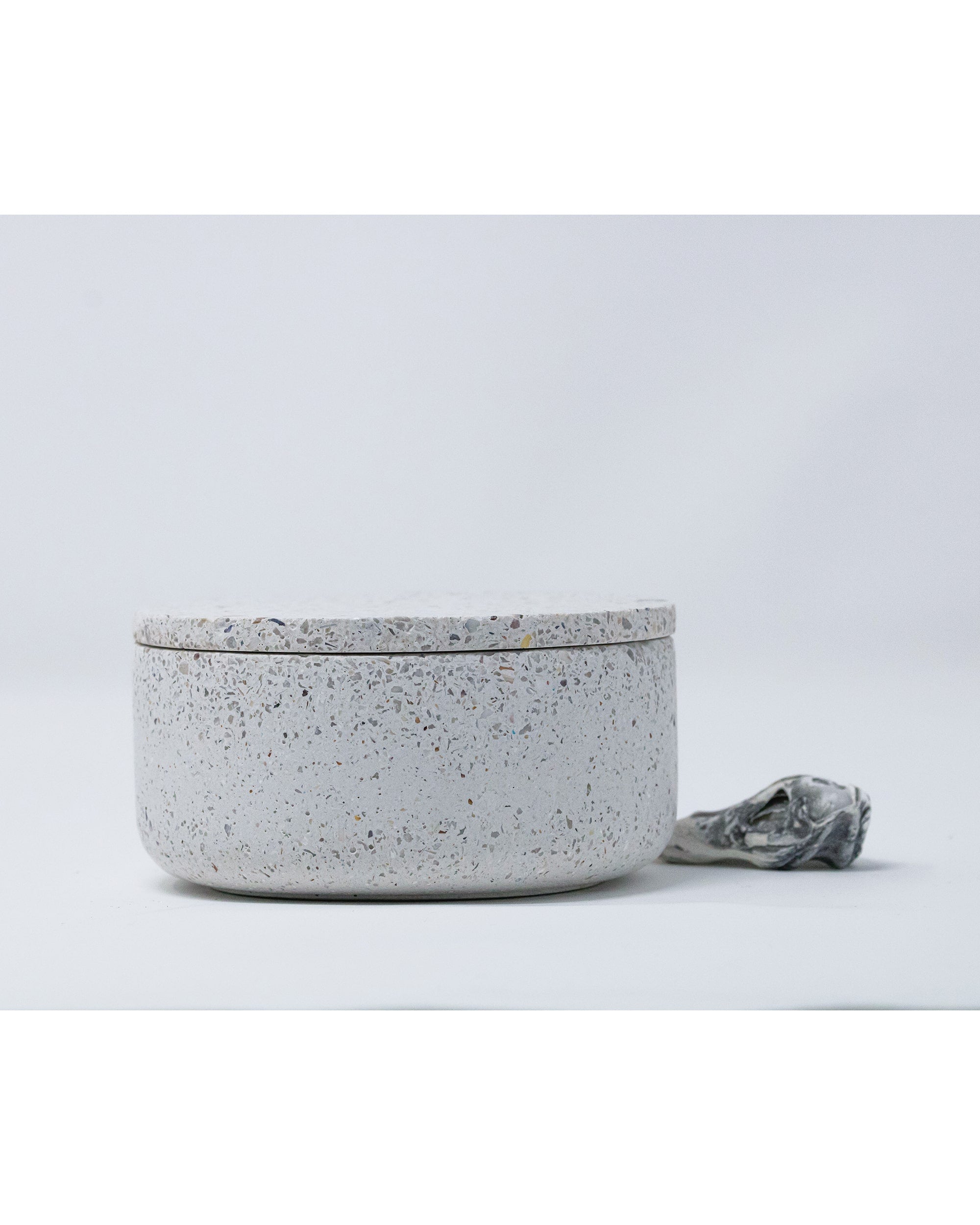 Salsedine Jar with lid - bianco