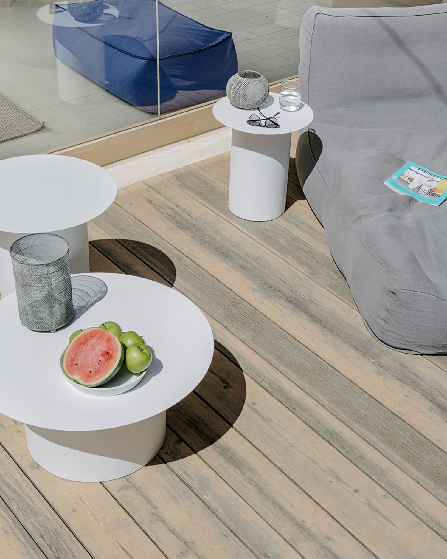 CHIODO 4: Tavolino, sgabello, comodino