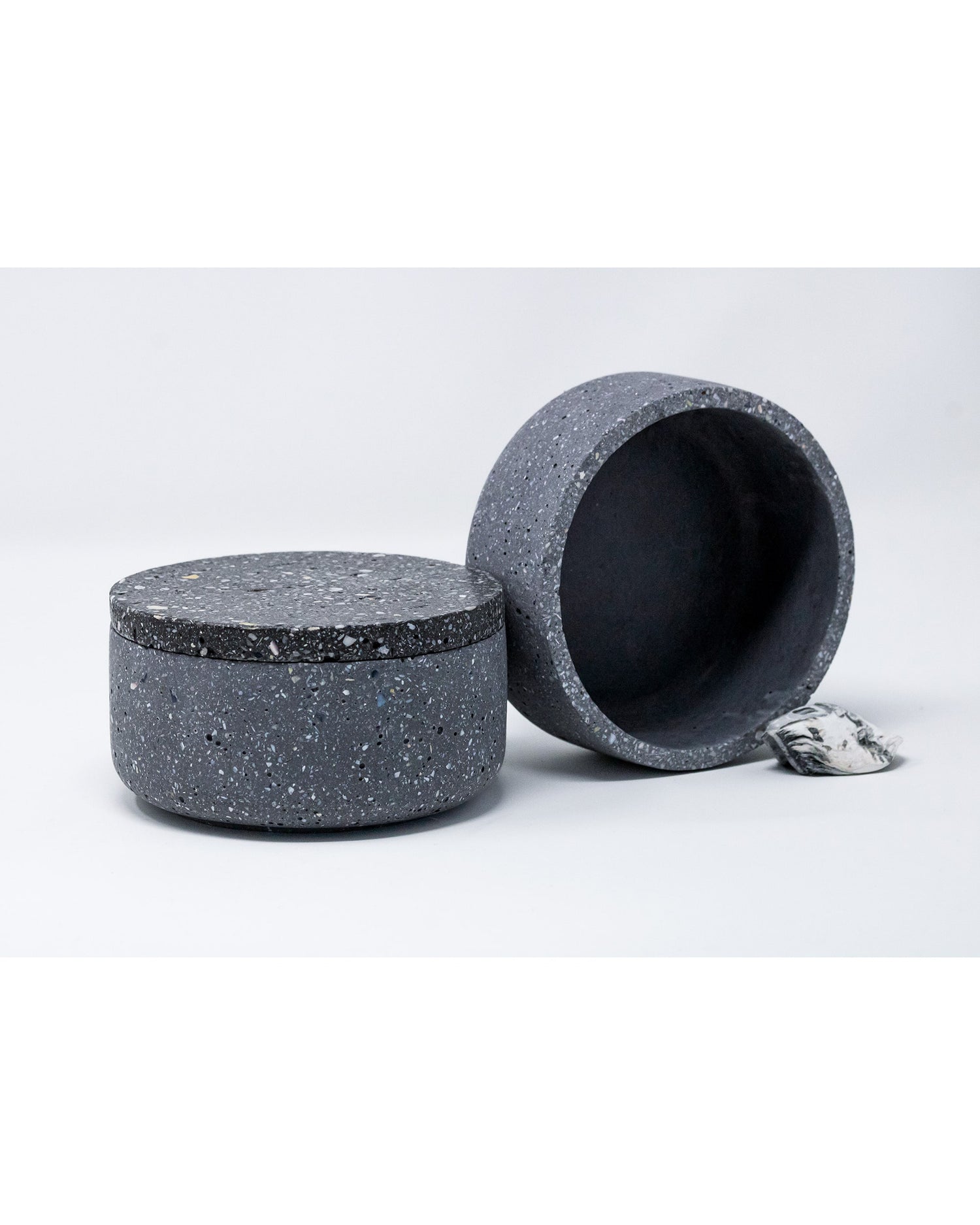 Salsedine Jar with lid - nero