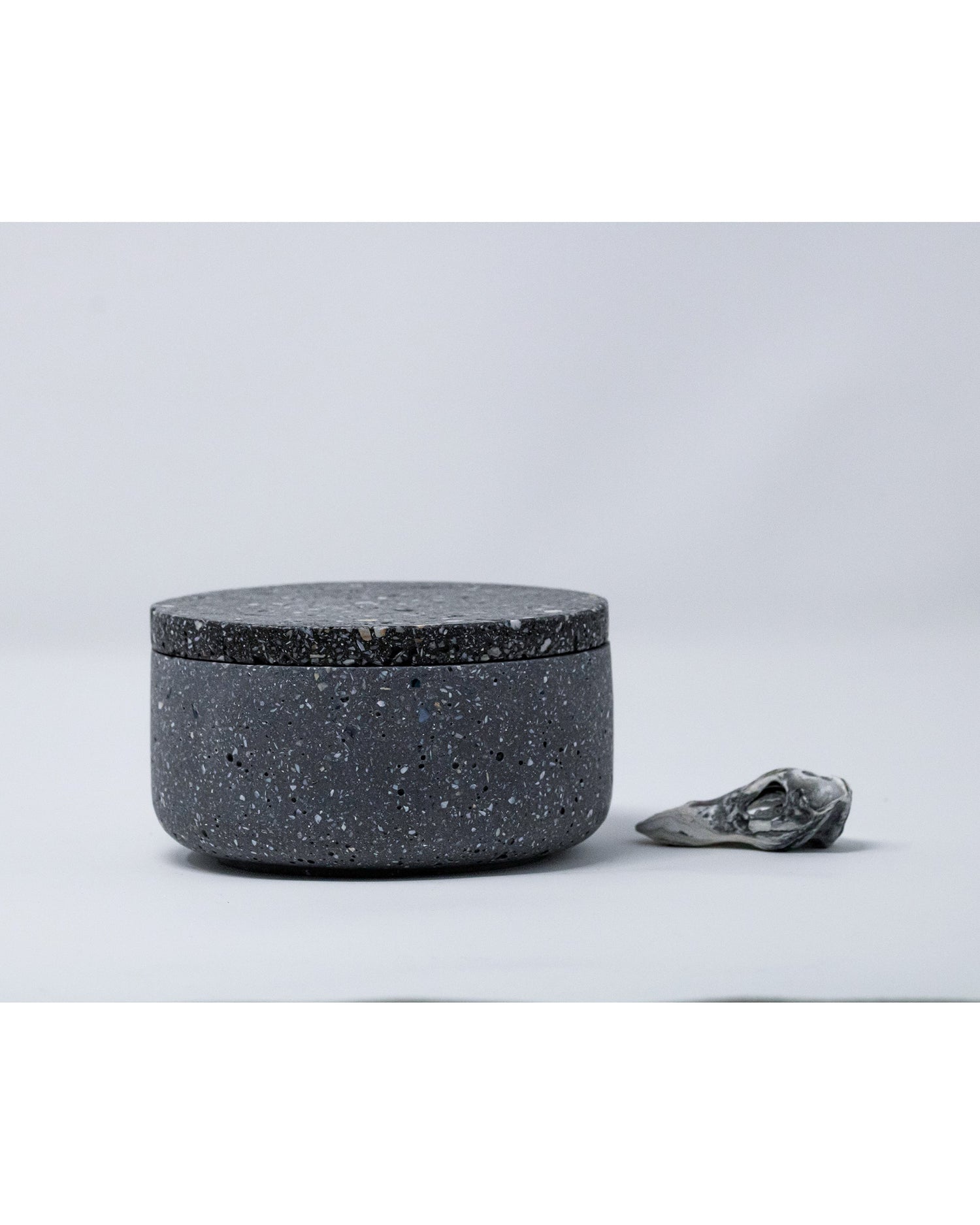 Salsedine Jar with lid - nero